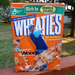 WHEATIES Tiger Woods 1999 Player Of The Year Box - WITH DAMAGE